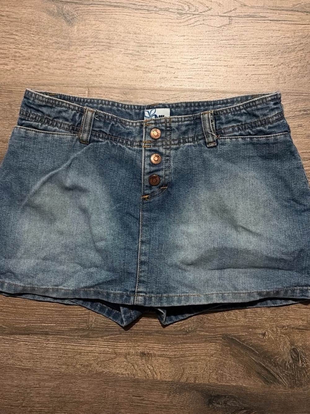 Vintage Tilt Y2K Star Patch Denim Skort Size 26 Waist